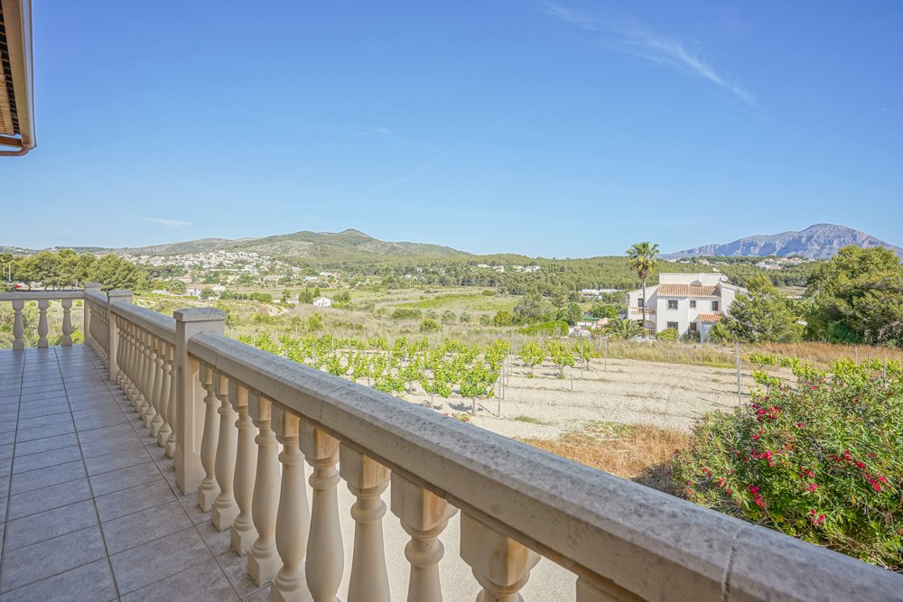 C3XY4251BELL Wunderschönes Landhaus mit Weinbergen in Benitachell zu verkaufen