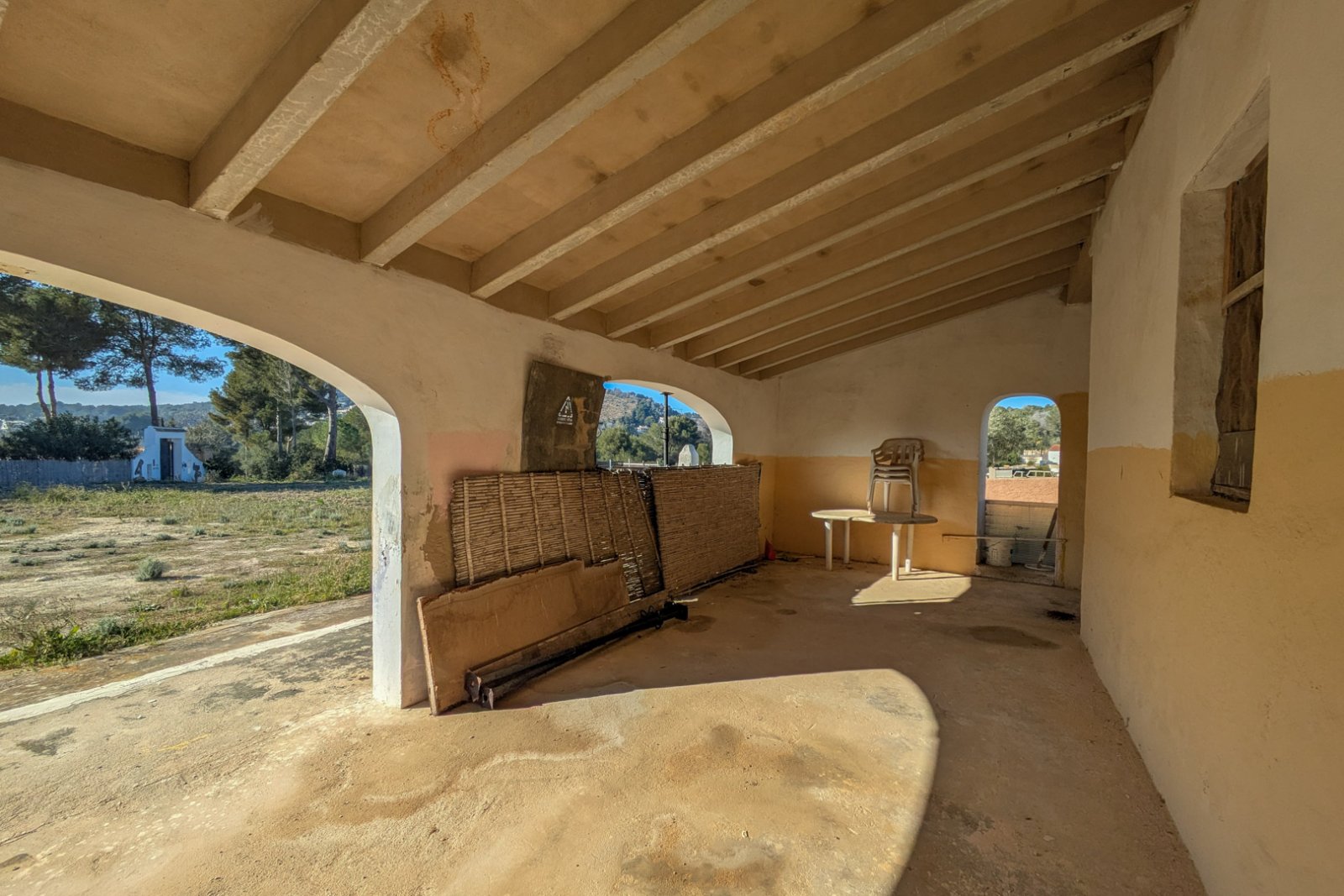 4628JAV Traditionelle Finca mit mehreren Grundstücken zum Verkauf in Pinosol-Las Laderas, Jávea