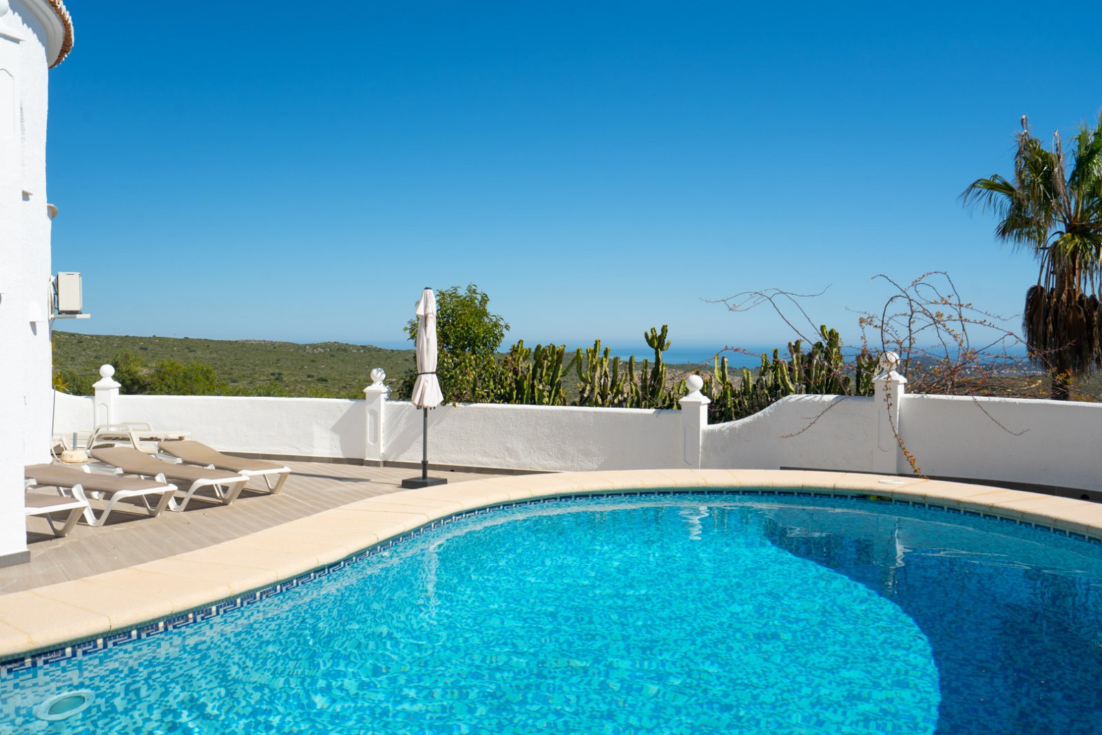 C4XY4635BELL Großzügige Villa mit Panoramablick aufs Meer zu verkaufen in Cumbre del Sol, Benitachell