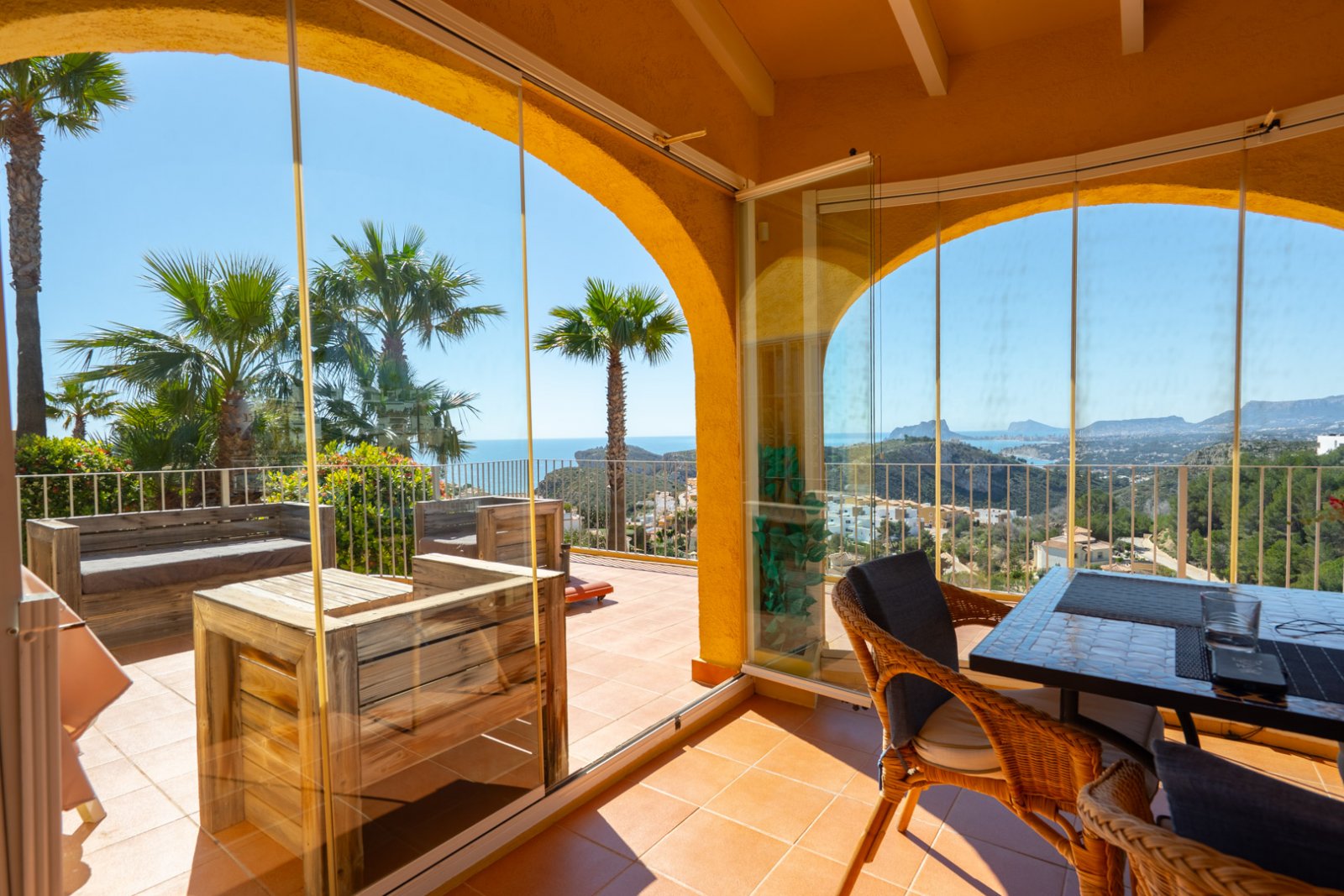 4633BELL Wunderschöne Villa mit Panoramablick aufs Meer zum Verkauf in Cumbre del Sol, Benitachell