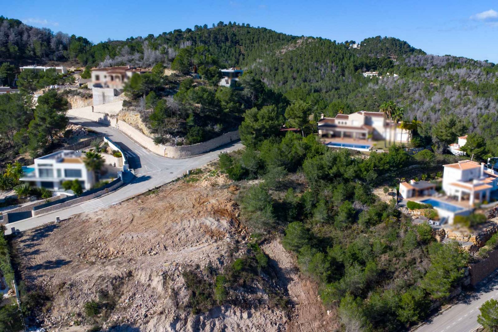 7100JAV Neubau-Villa im Ibiza-Stil mit Baugenehmigung in Jávea zu verkaufen