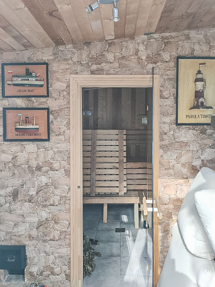 4196JAV Villa mit separater Wohnung zum Verkauf in Jávea