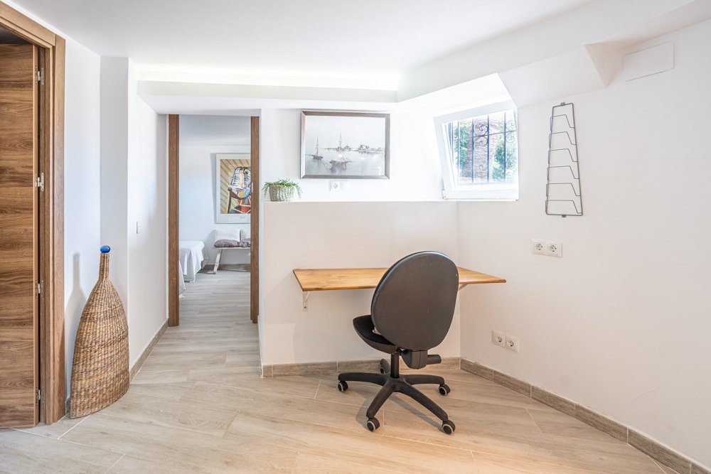 4223CAL Renovierte Villa mit Meerblick und gutem Mietpotenzial zum Verkauf nahe dem Zentrum von Calpe