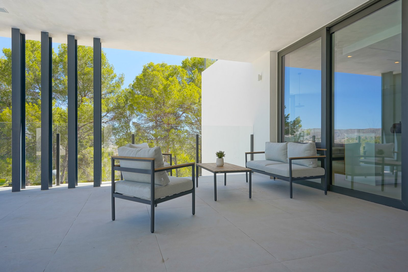 4305MOR Moderne Villa zum Verkauf in Moraira