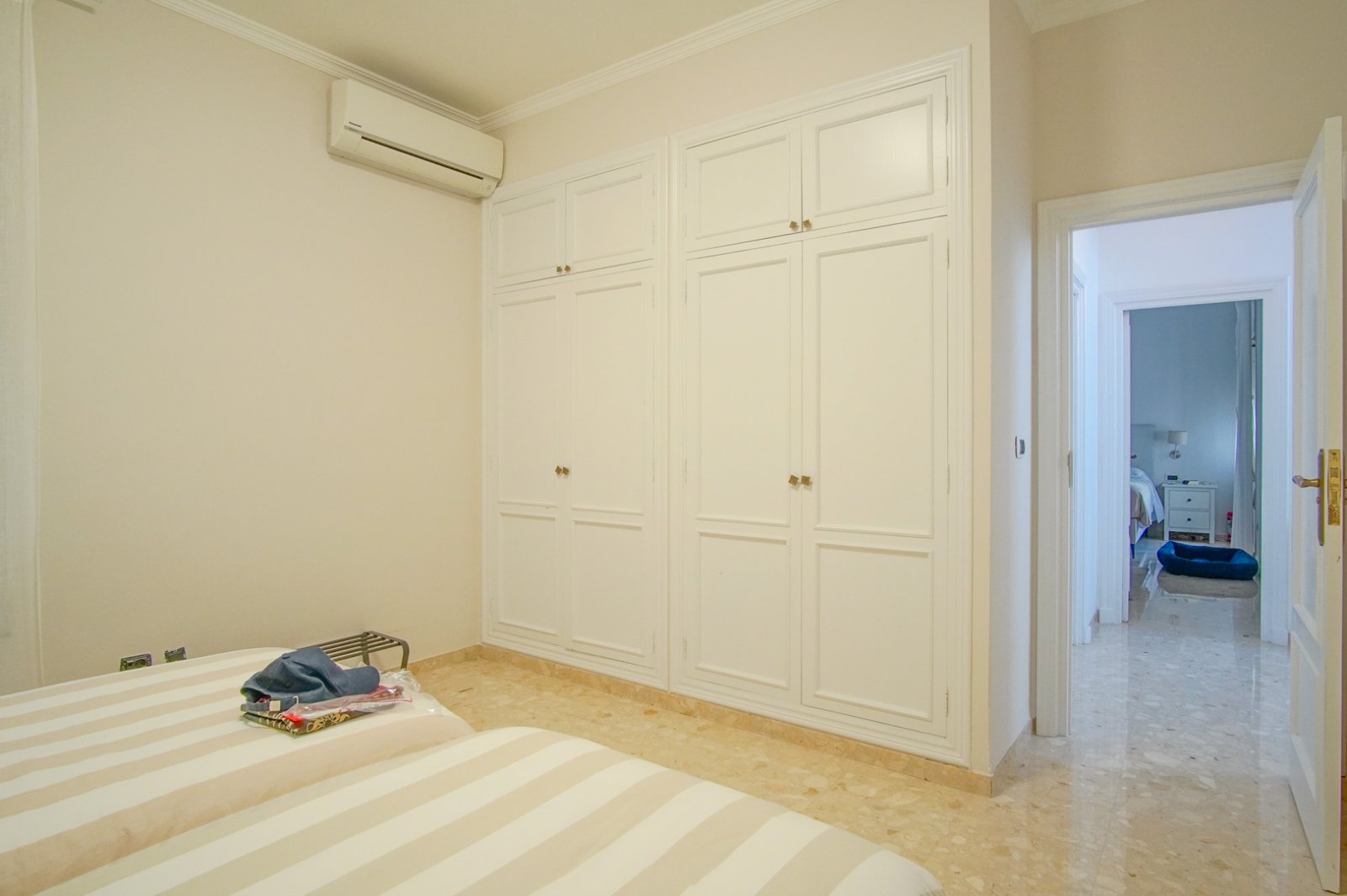 8176DEN Villa mit teilweisem Meerblick zum Verkauf in Las Rotas, Denia