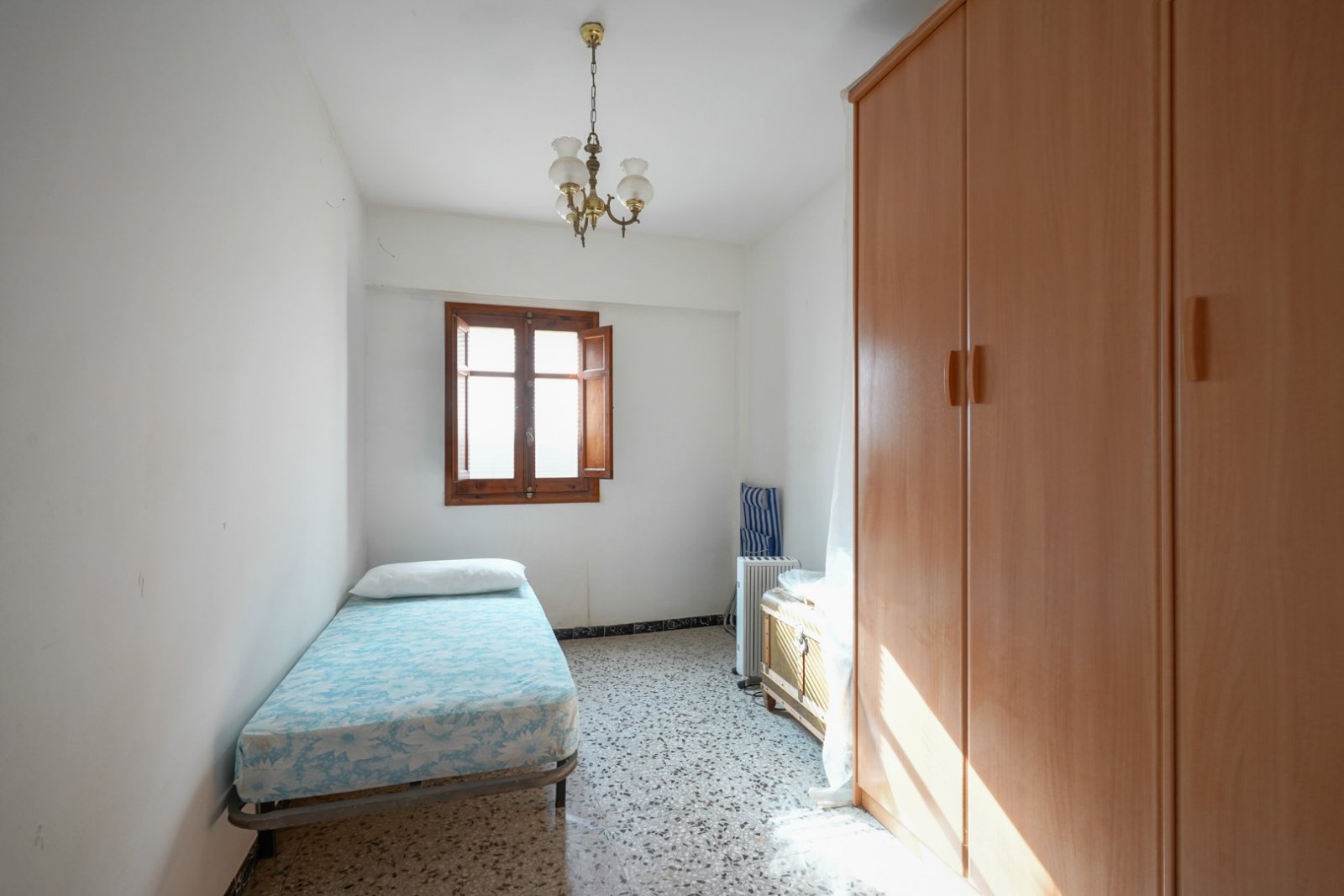 4466BEN Doppelhaushälfte mit 7 Schlafzimmern im Zentrum von Benissa zu verkaufen,