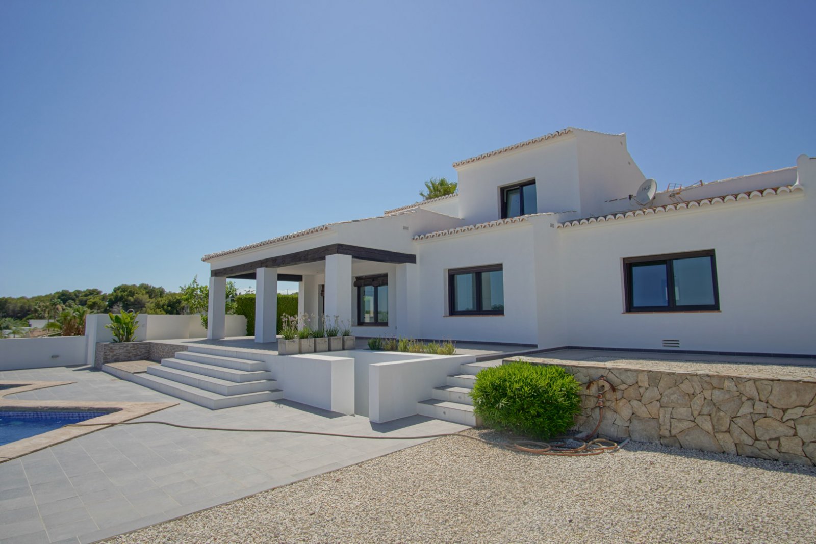 8279MOR Traditionelle mediterrane Villa mit Panoramablick auf das Meer in Moraira zu verkaufen.