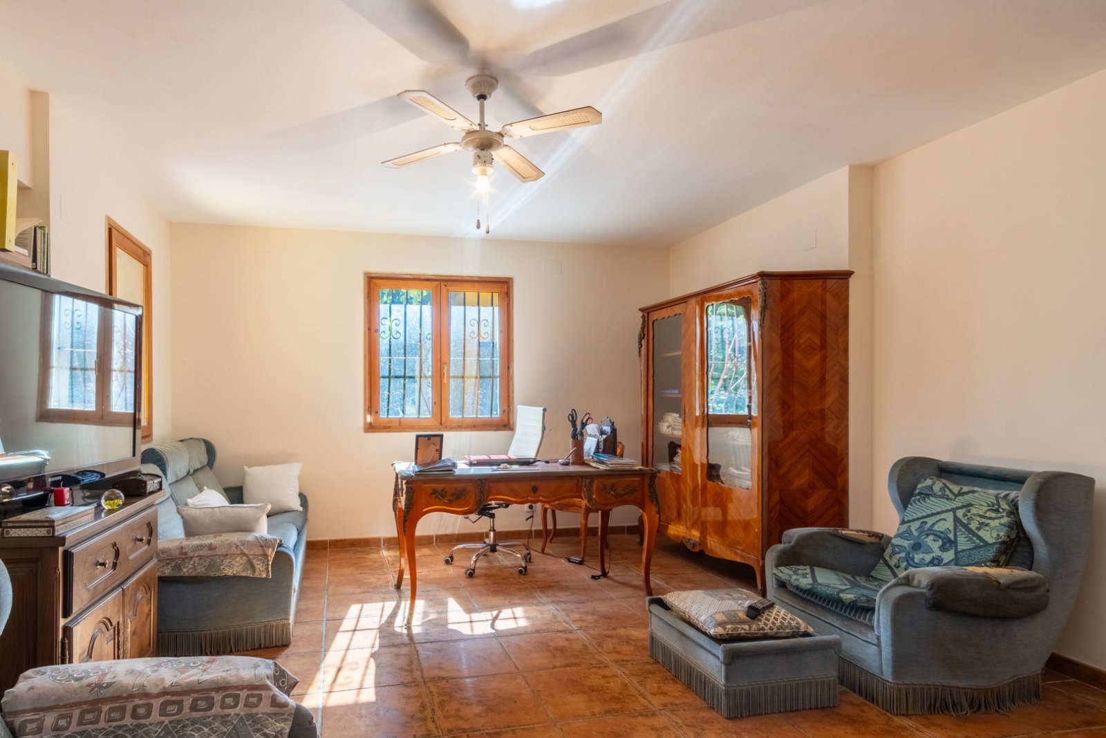 8295PED Villa mit Pool und Talblick in Pedreguer zu verkaufen.