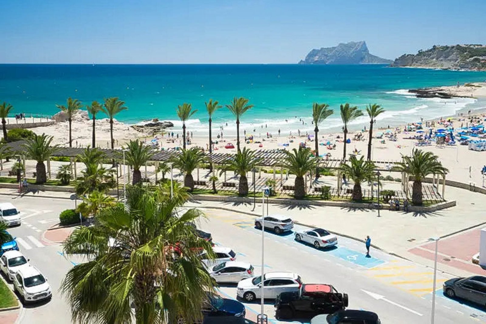 9001MOR Villa mit Pool und Meerblick in Moraira zu verkaufen.