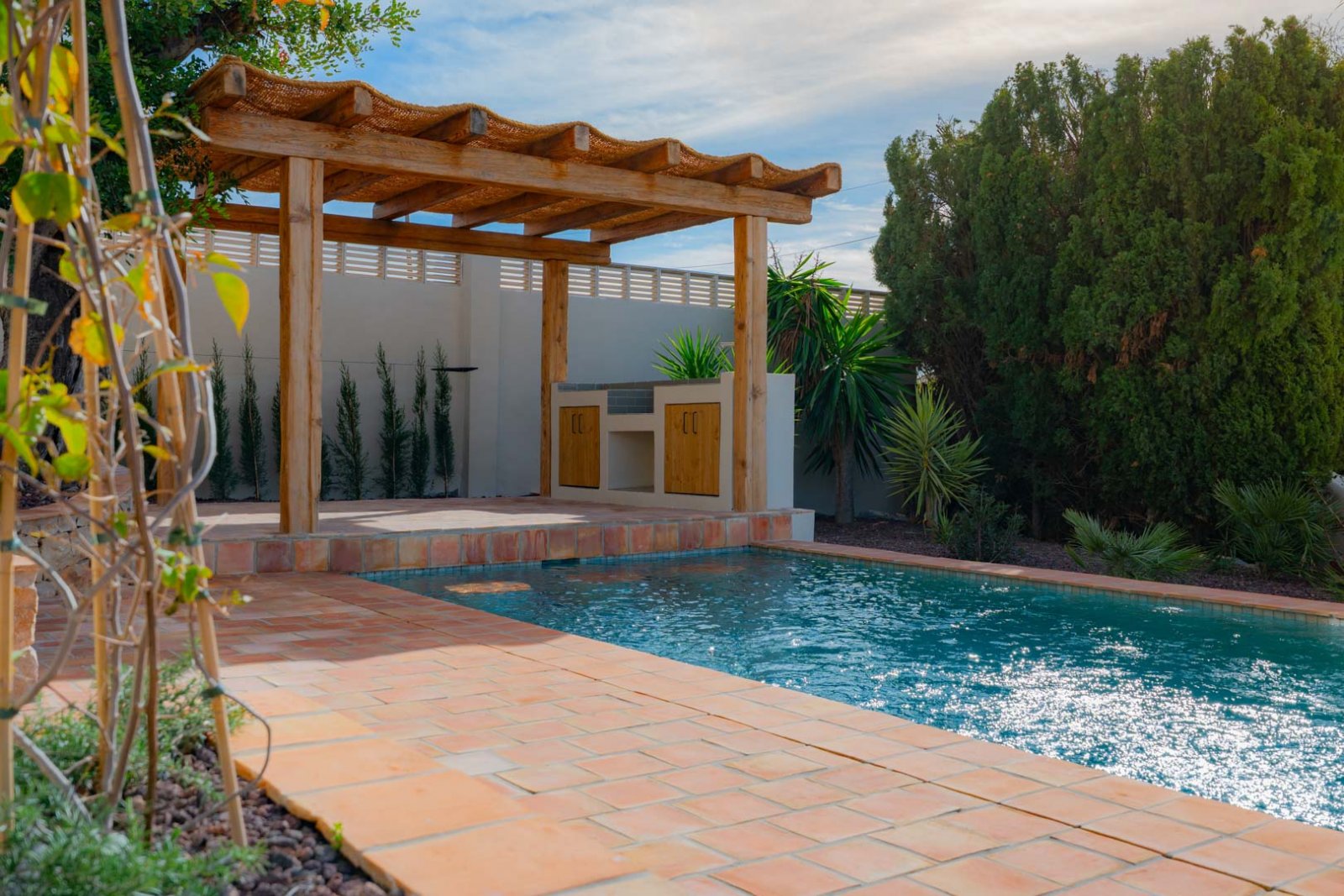 4617BEN Renovierte mediterrane Villa mit Meerblick zum Verkauf in La Fustera, Benissa