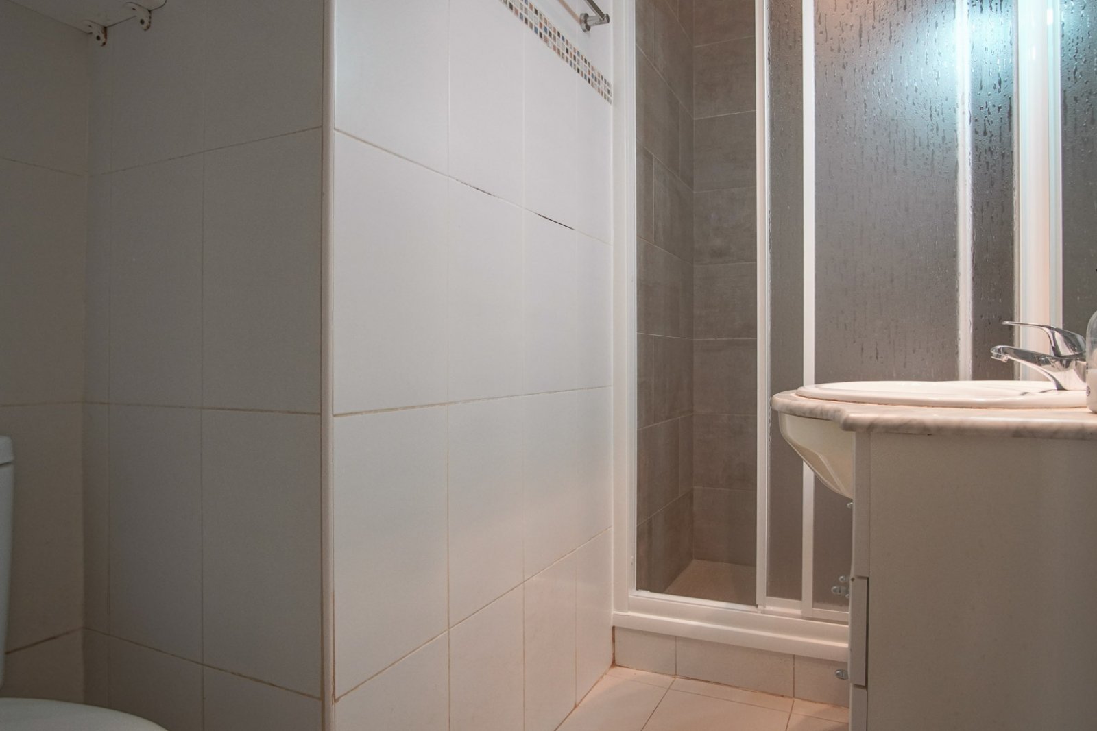 8289DEN Erdgeschosswohnung zum Verkauf in Denia, ganz in der Nähe des Zentrums, Las Rotas und des Yachthafens.