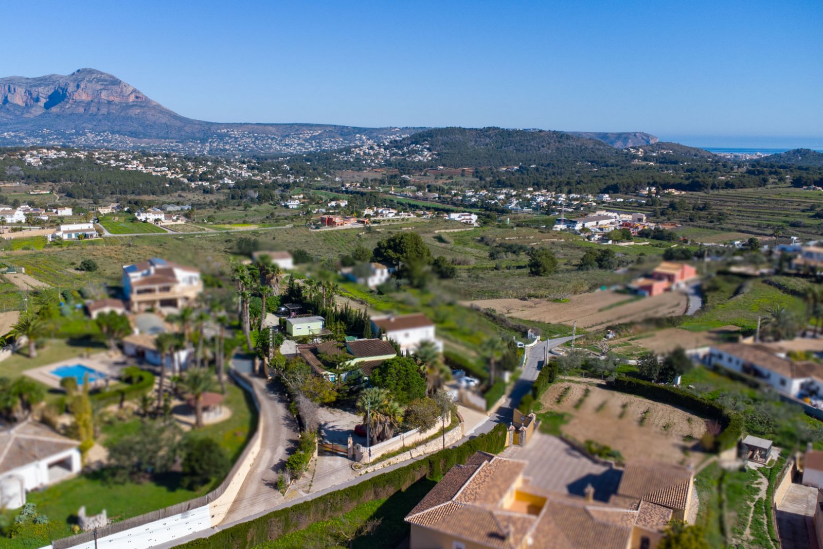 Benitachell: C4XY4634BELL Villa zum Verkauf in Benitachell, nur wenige Gehminuten vom Zentrum entfernt 