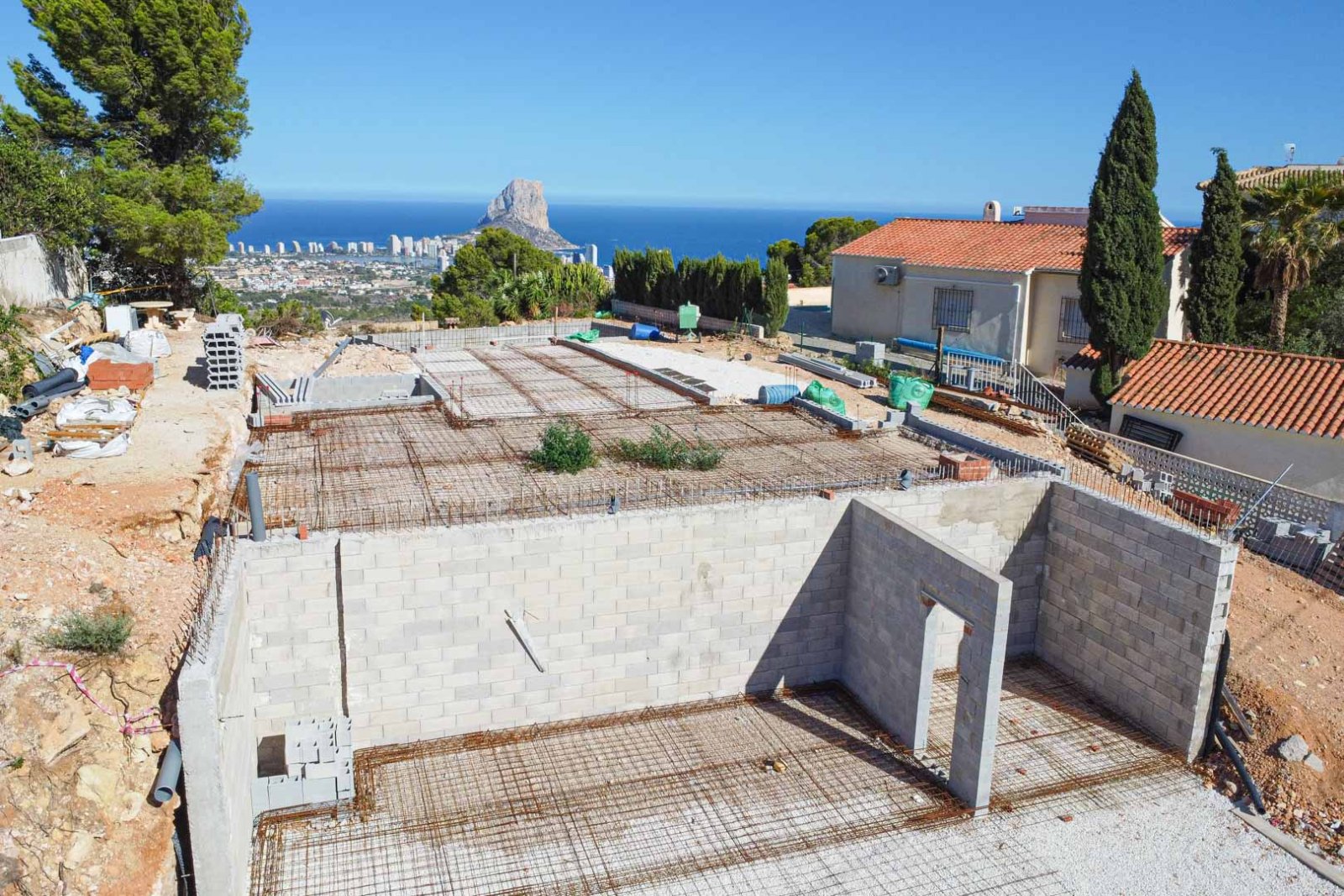C3XY4414CAL Moderne Villa mit Meerblick im Bau in Calpe