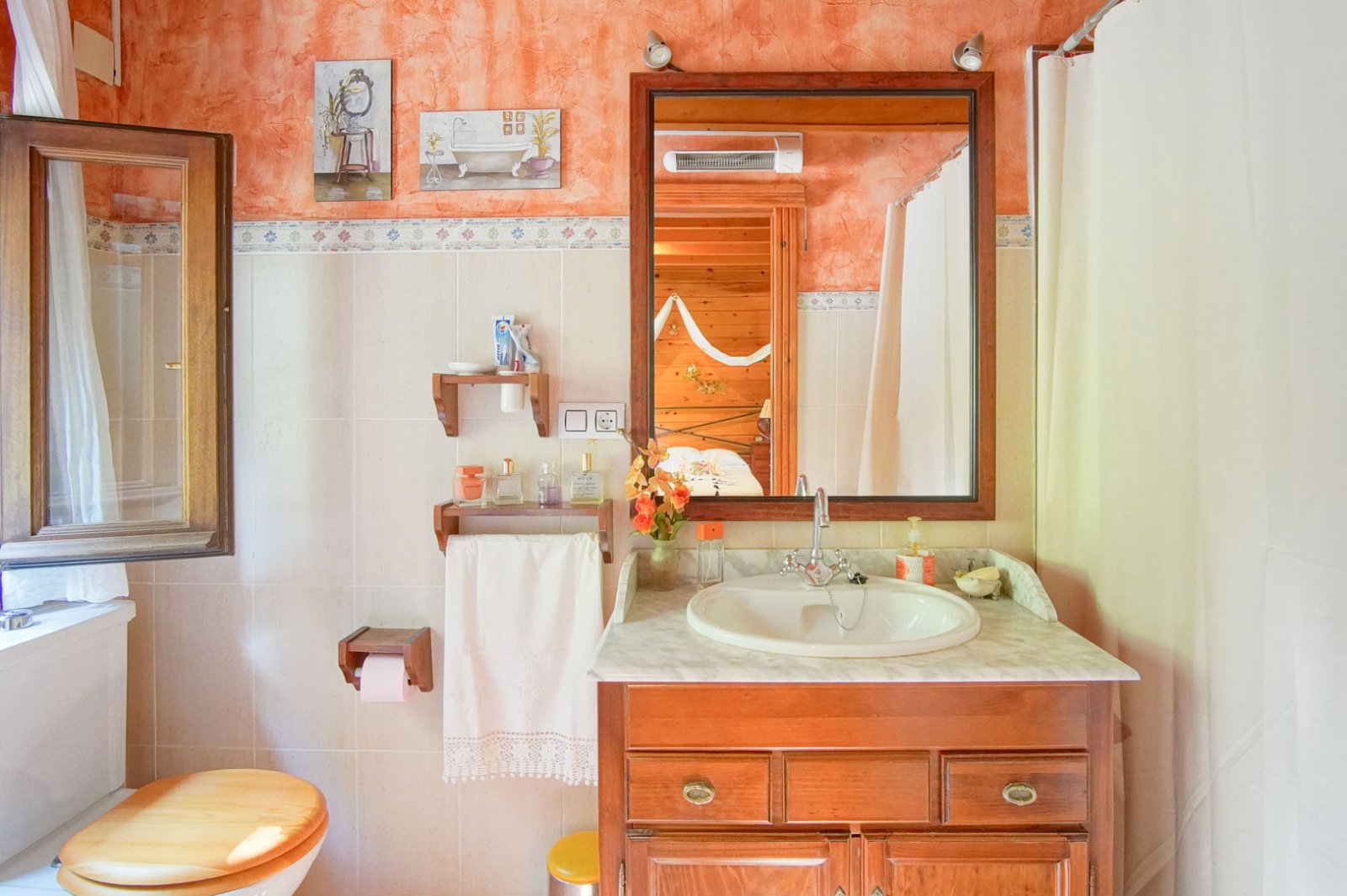 C3XY8197ORB Großer Bauernhof mit viel Land und Stall zum Verkauf in Orba