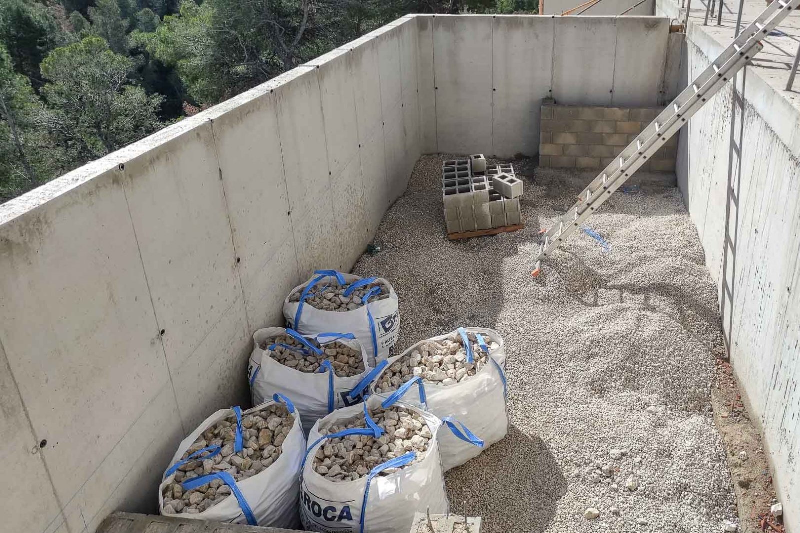 8263ALT Moderne Villa mit Meerblick im Bau zum Verkauf in Altea.