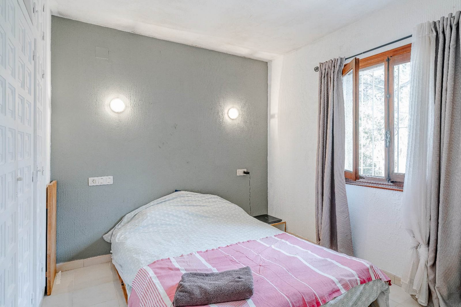 8272MOR Traditionelle Villa zum Verkauf in Moraira