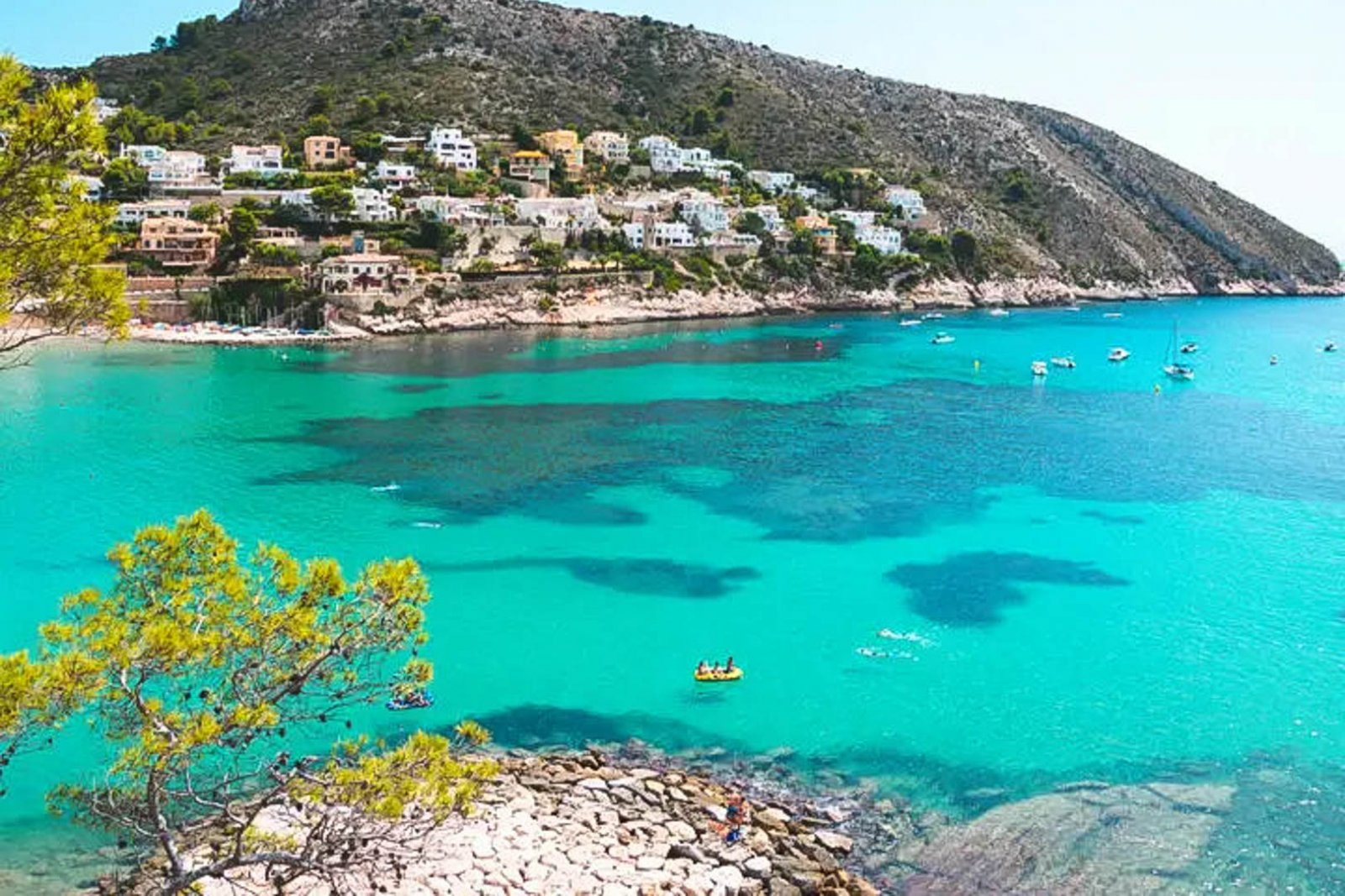 9001MOR Villa mit Pool und Meerblick in Moraira zu verkaufen.