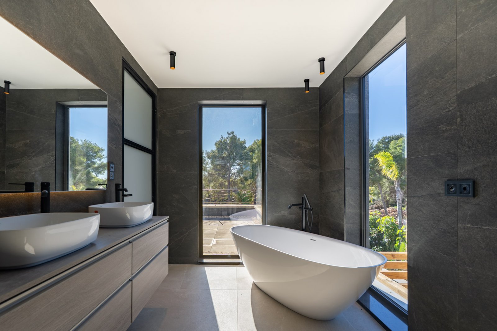 4594JAV Luxuriöse Neubauvilla zum Verkauf in La Guardia, Jávea