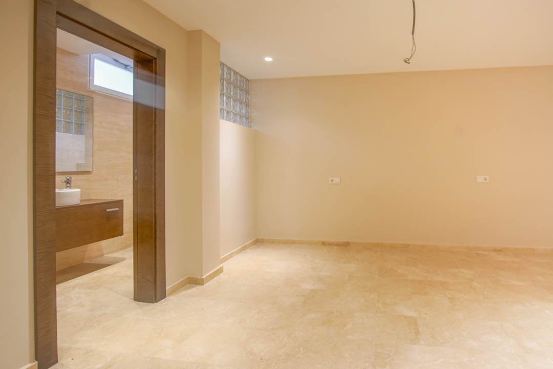 7030ALF Neue architektonische Villa im Kolonialstil zu verkaufen in Alfaz del Pi Alicante