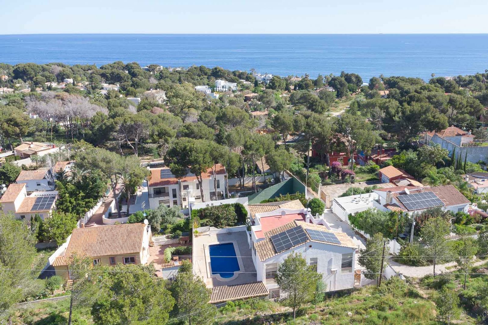 8176DEN Villa mit teilweisem Meerblick zum Verkauf in Las Rotas, Denia 
