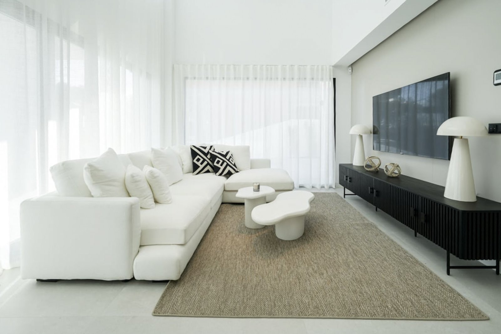 4503POL Moderne Neubauvilla zum Verkauf in Polop