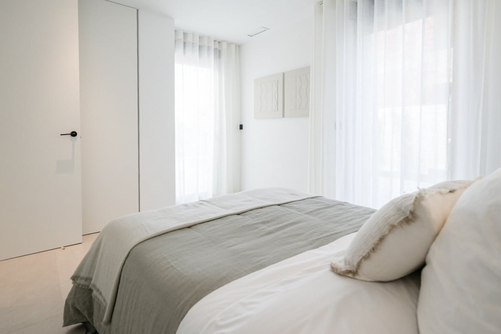 4503POL Moderne Neubauvilla zum Verkauf in Polop