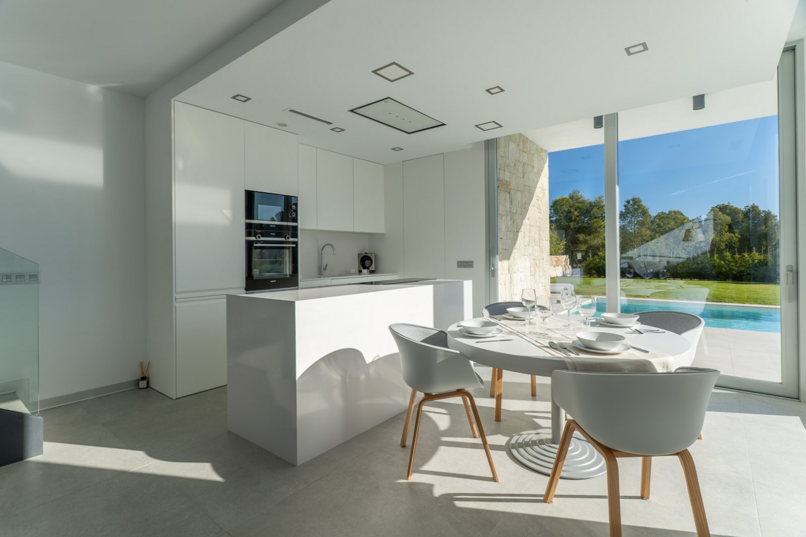 8317FIN Moderne Villa zum Verkauf in Finestrat.