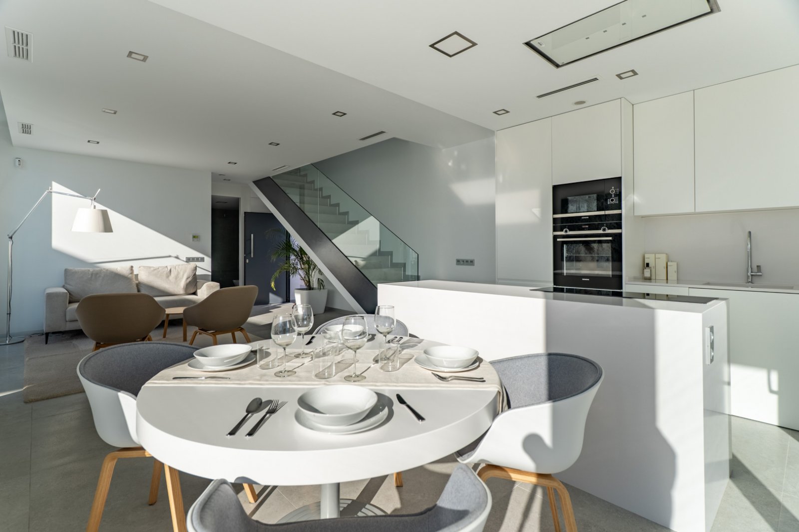 8317FIN Moderne Villa zum Verkauf in Finestrat.