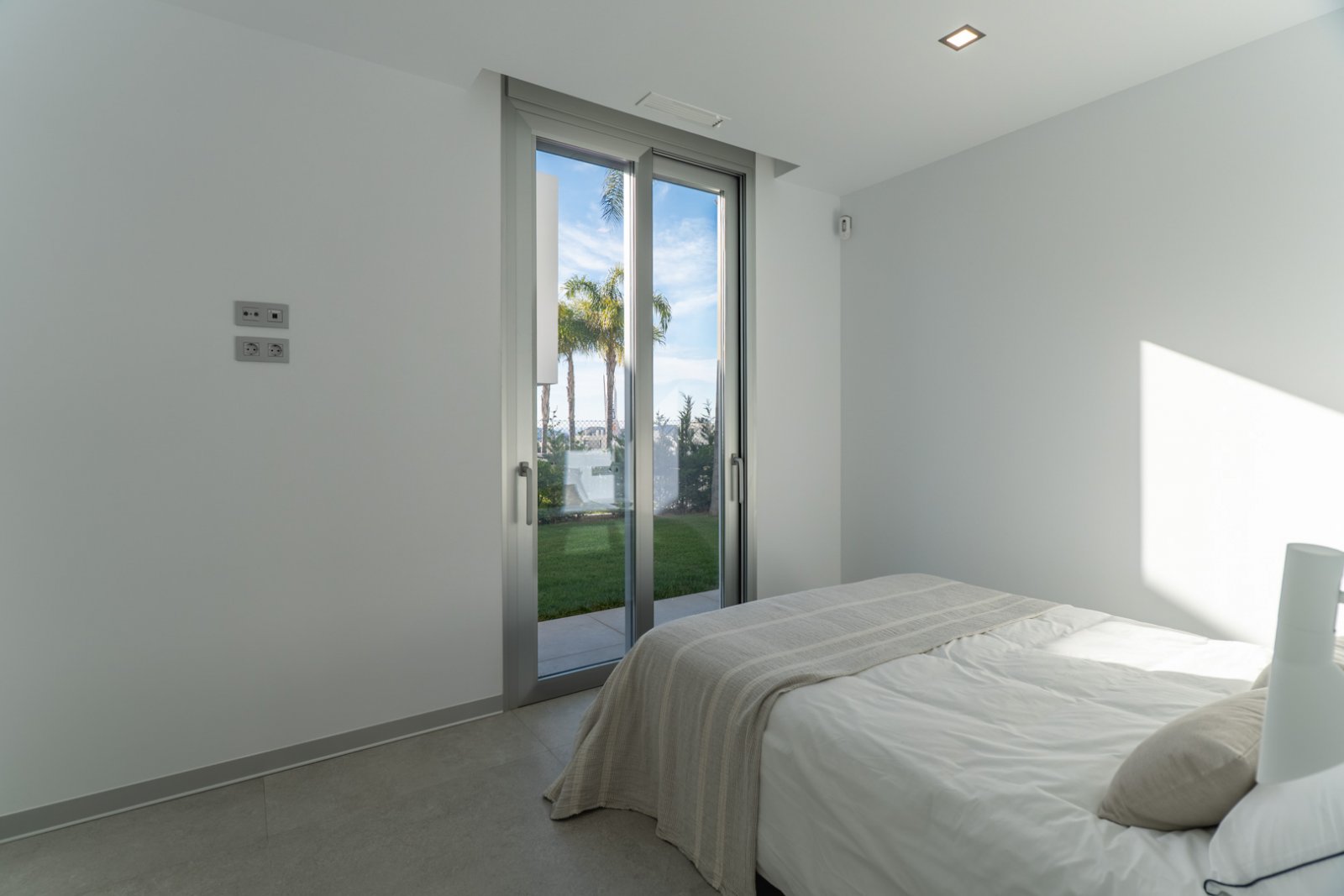 8317FIN Moderne Villa zum Verkauf in Finestrat.