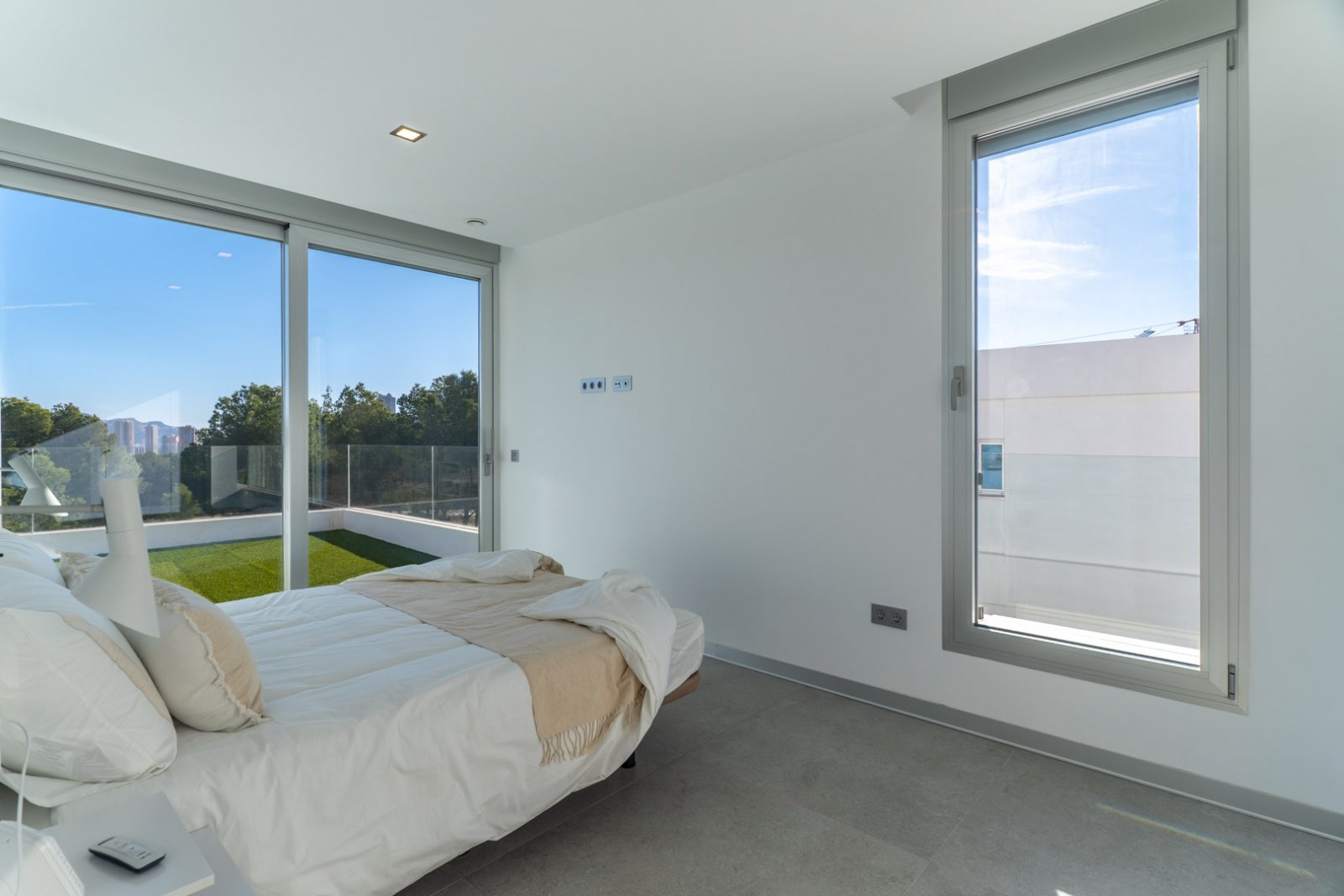 8317FIN Moderne Villa zum Verkauf in Finestrat.