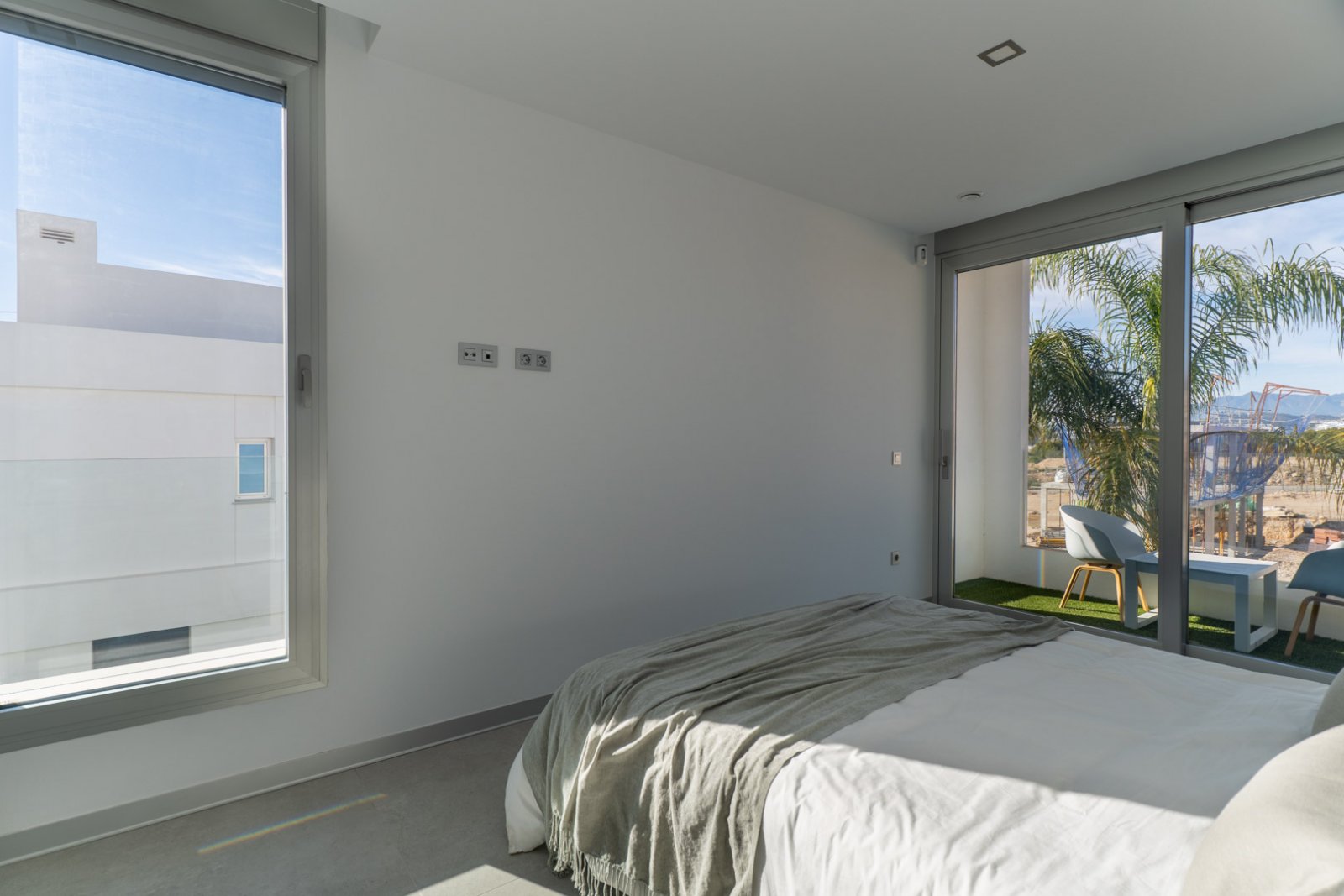 8317FIN Moderne Villa zum Verkauf in Finestrat.