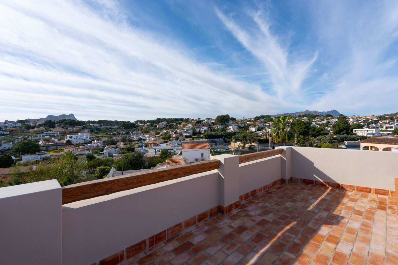 4617BEN Renovierte mediterrane Villa mit Meerblick zum Verkauf in La Fustera, Benissa