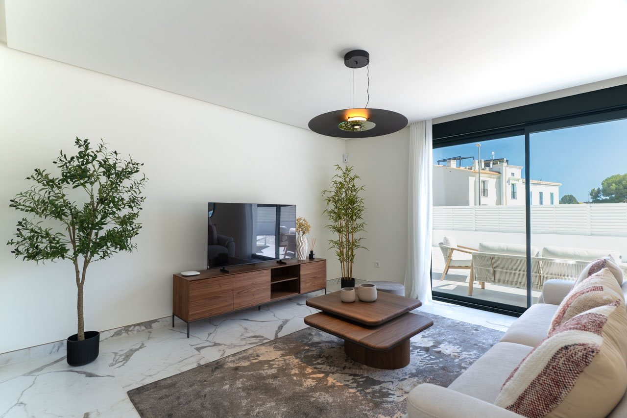 8327DEN Moderne Villa zum Verkauf in Denia.