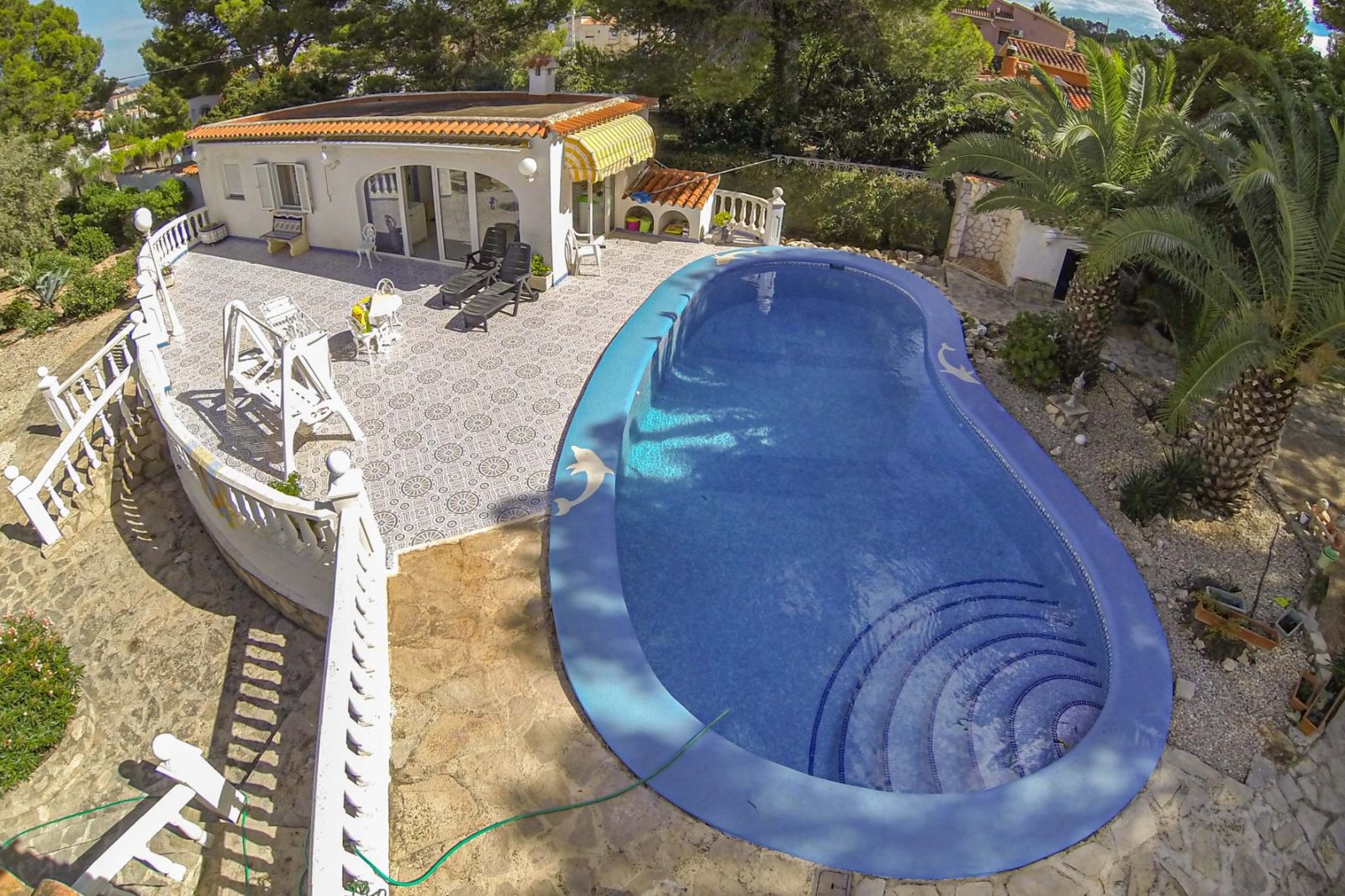 8034DEN Villa mit teilweisem Meerblick zum Verkauf in El Montgó, Denia.