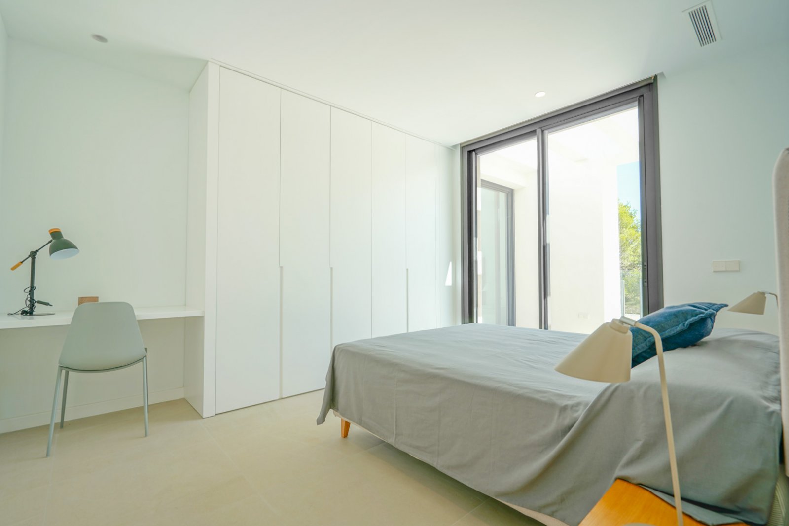 4305MOR Moderne Villa zum Verkauf in Moraira