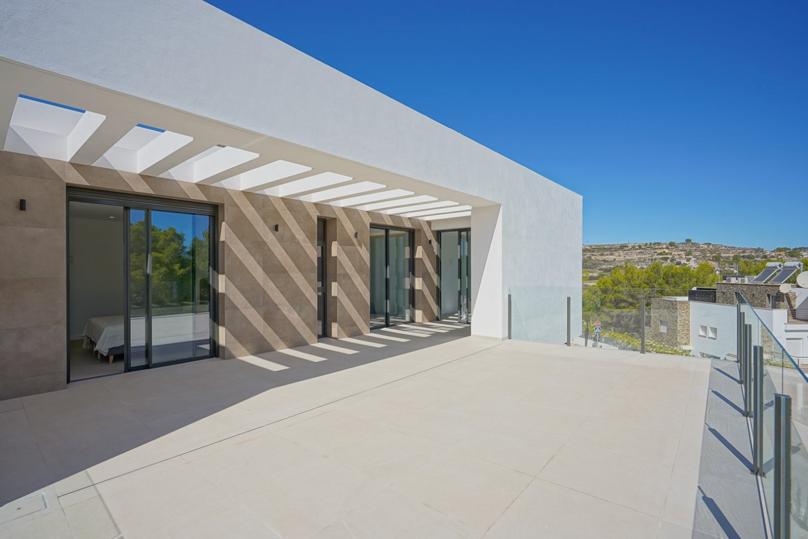 4305MOR Moderne Villa zum Verkauf in Moraira