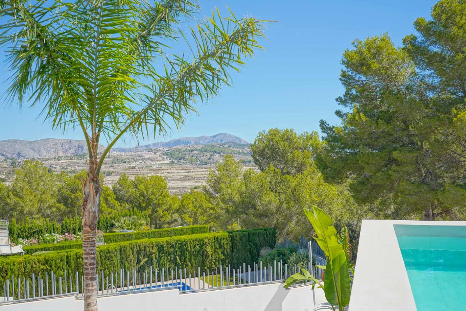 4305MOR Moderne Villa zum Verkauf in Moraira