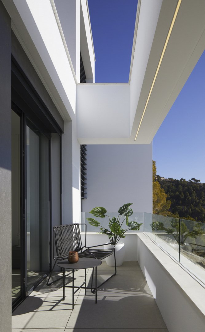 4380ALT Moderne Neubauvilla mit herrlichem Meerblick zum Verkauf in Altea