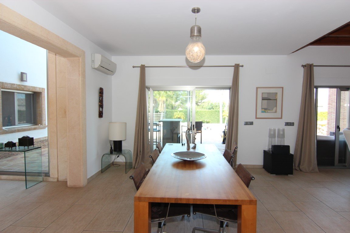 3386JAV Villa zu verkaufen in Javea