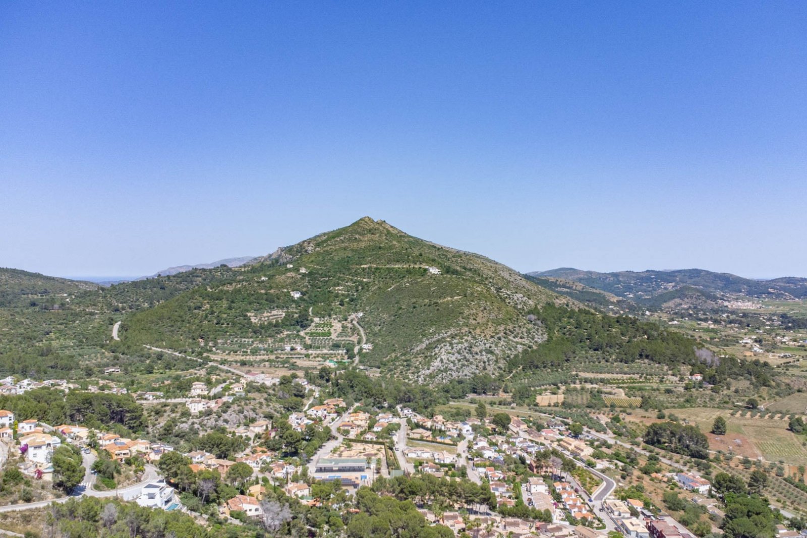 4534ALC Energieeffiziente Neubauvilla in Alcalali mit wunderschönem Talblick