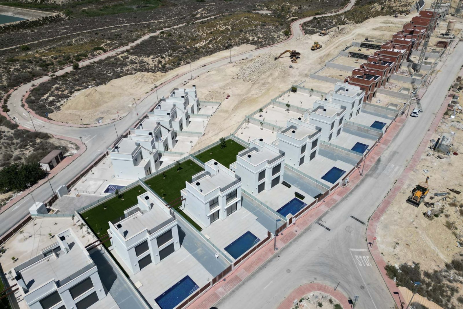 8277MUT Moderne Villa mit Meerblick zu verkaufen in der Nähe von El Campello.
