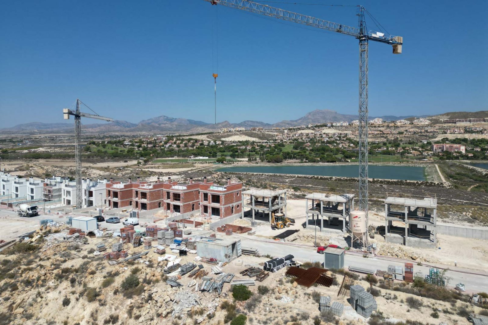 8277MUT Moderne Villa mit Meerblick zu verkaufen in der Nähe von El Campello.