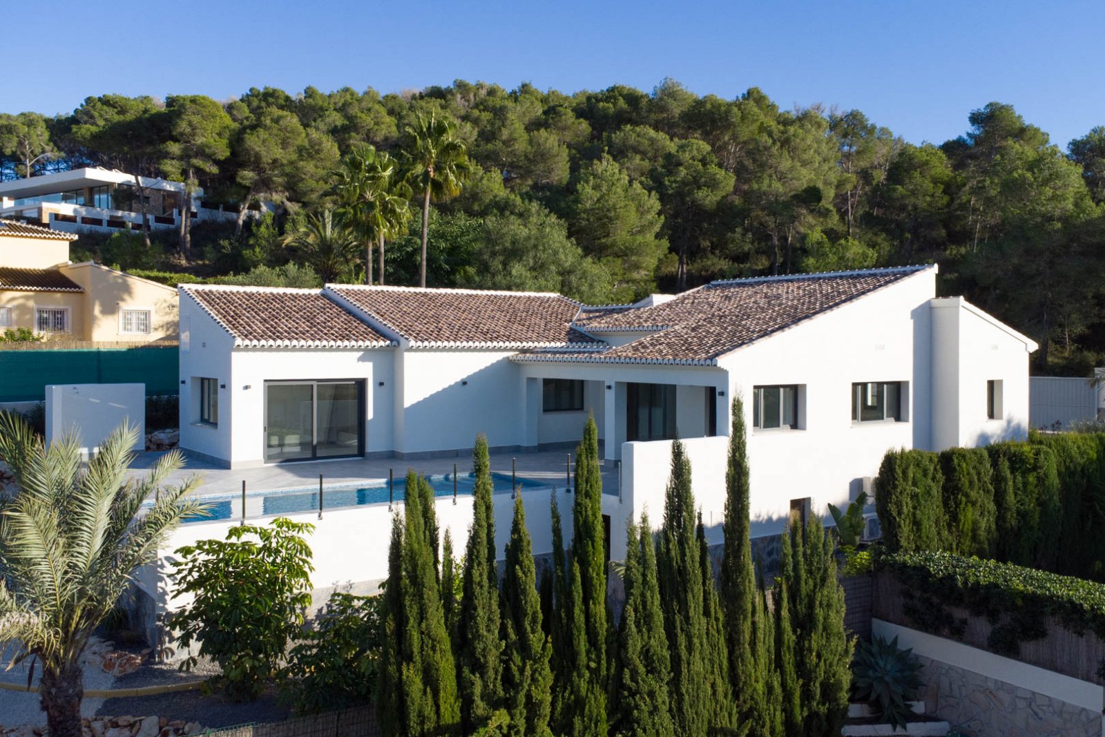 4551JAV Schöne traditionelle Neubauvilla zum Verkauf in Piver, Jávea