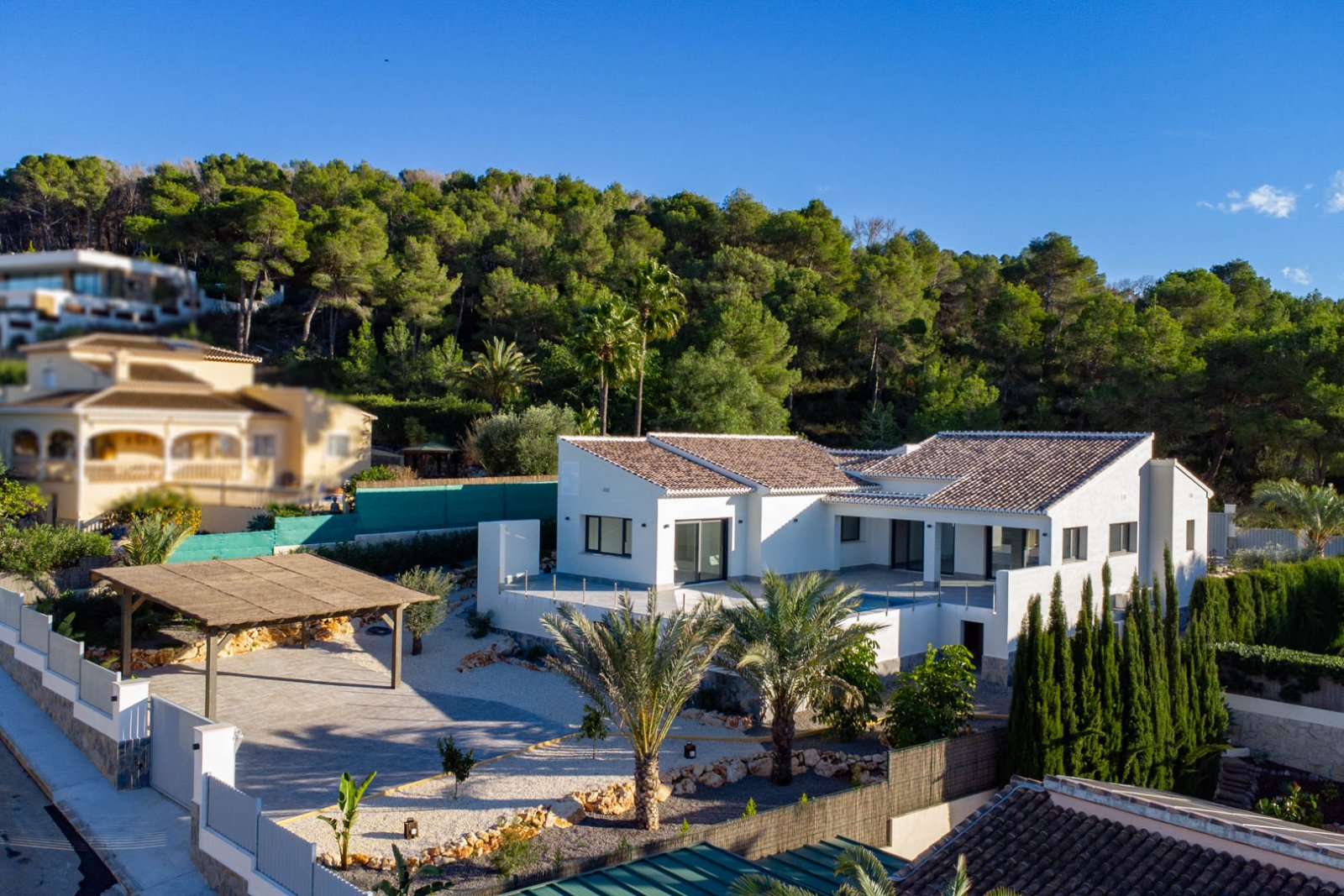 4551JAV Schöne traditionelle Neubauvilla zum Verkauf in Piver, Jávea