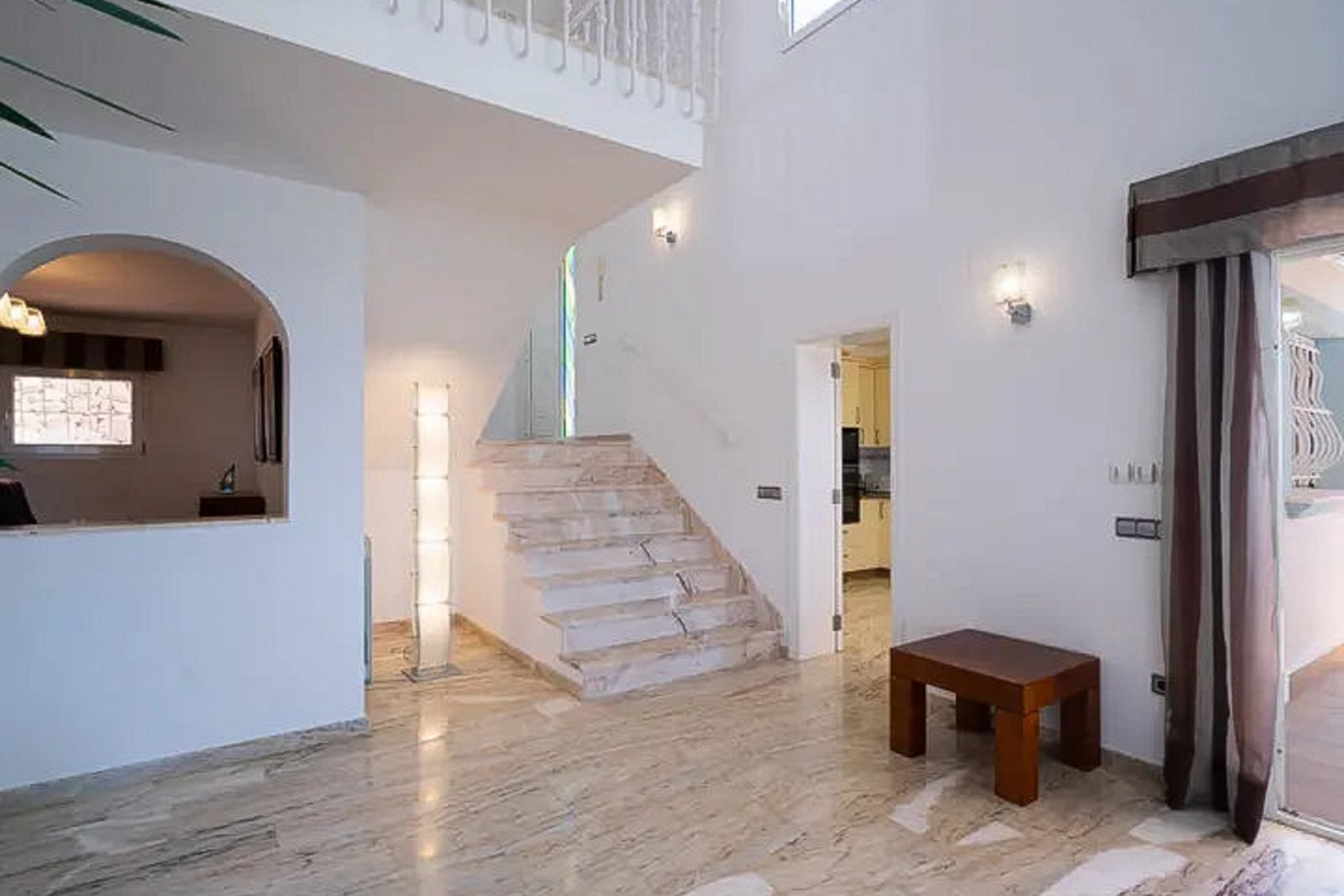 9001MOR Villa mit Pool und Meerblick in Moraira zu verkaufen.