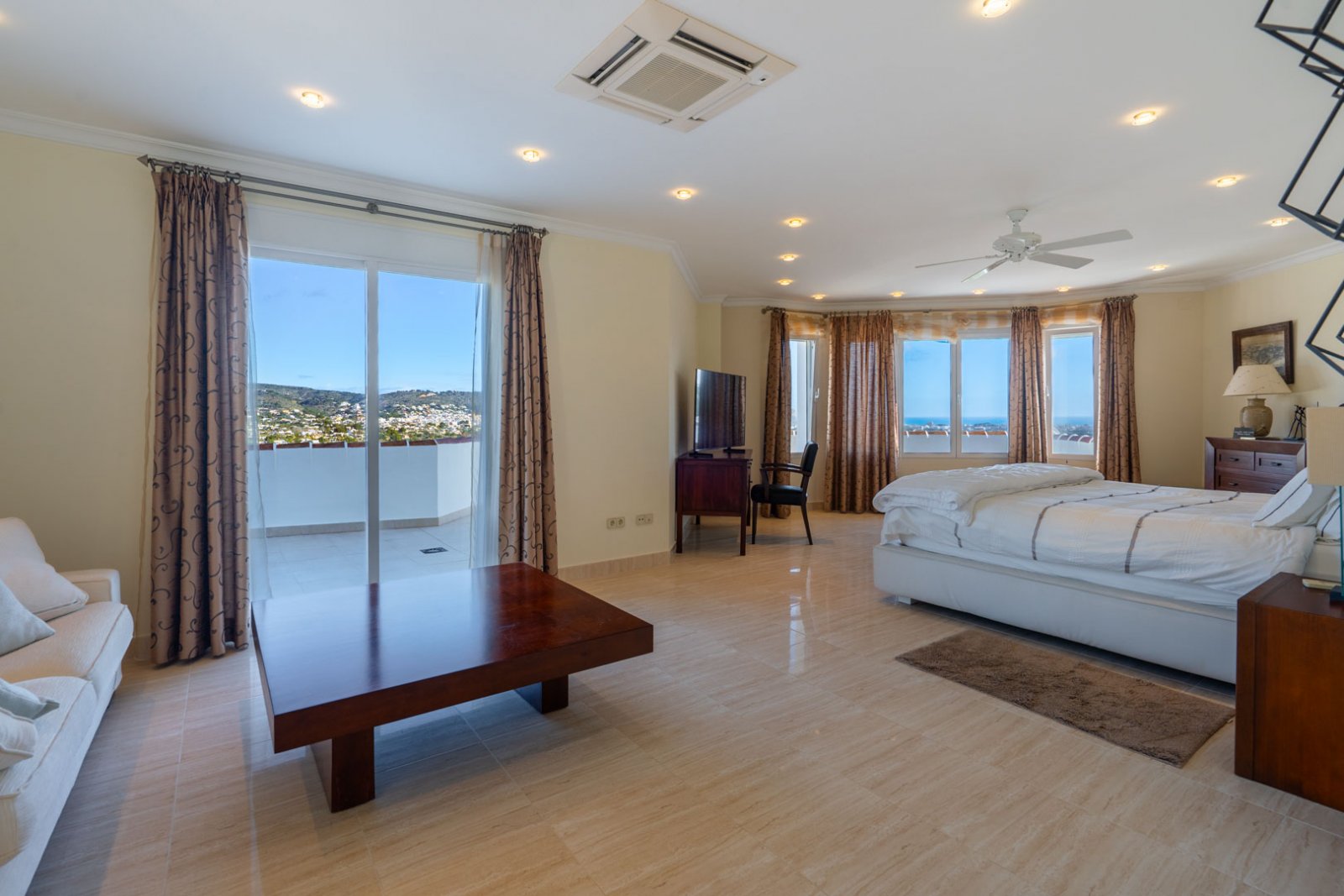 C3XY4622JAV Majestätische Villa mit Meerblick zum Verkauf in Piver, Jávea
