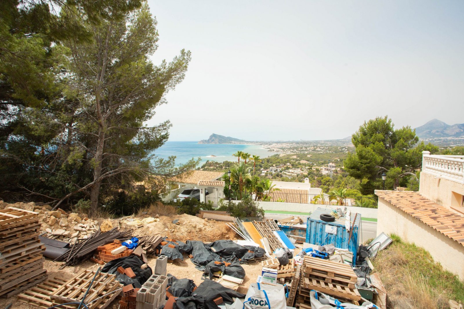 4412ALT Grundstück mit Meerblick und Lizenz zum Verkauf in Altea