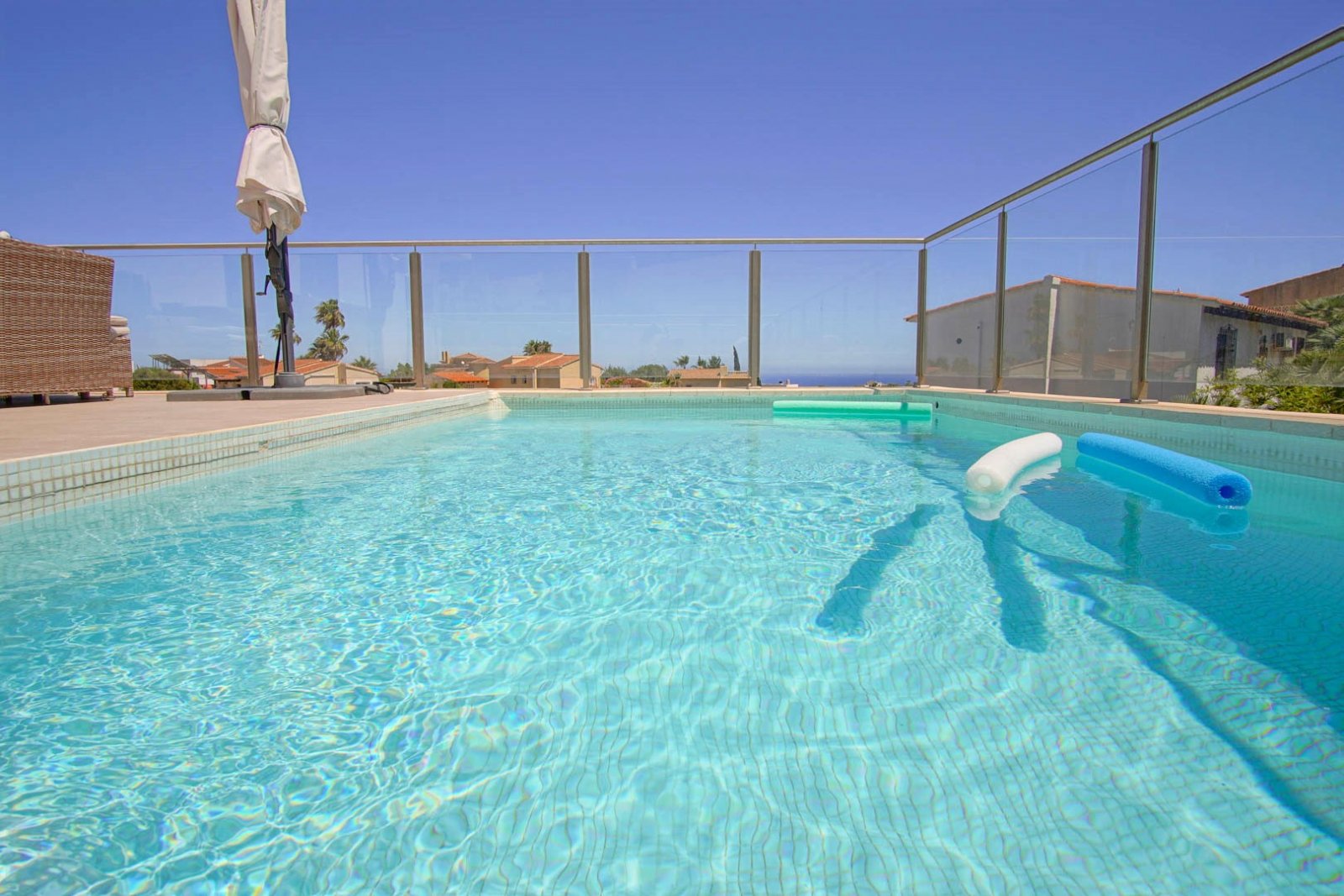 4411BELL Moderne Villa mit Meerblick zum Verkauf in Cumbre del Sol