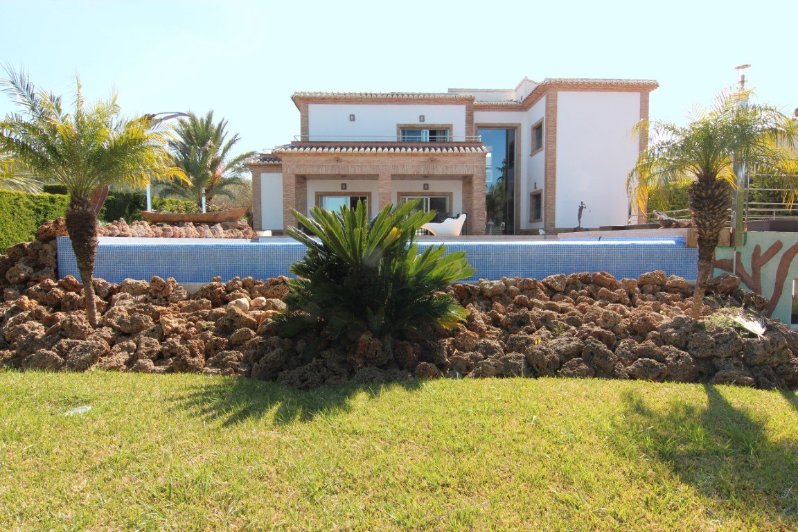 3386JAV Villa zu verkaufen in Javea