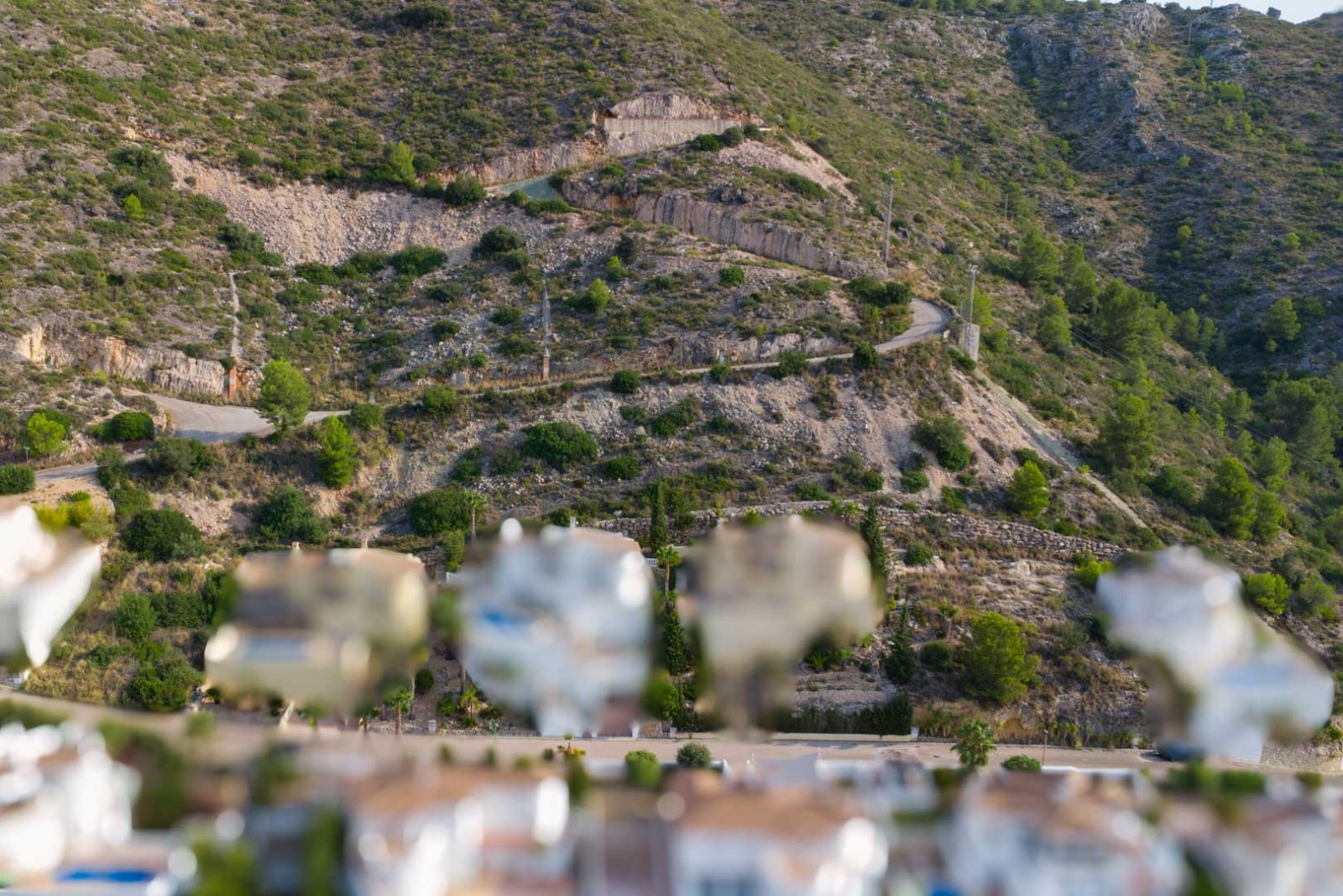 9000JAL Stadtgrundstück mit freiem Blick auf das Jalón-Tal. 
